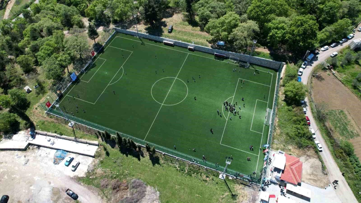 Akköy Futbol Alanı ve Spor Tesisleri merasimle açıldı