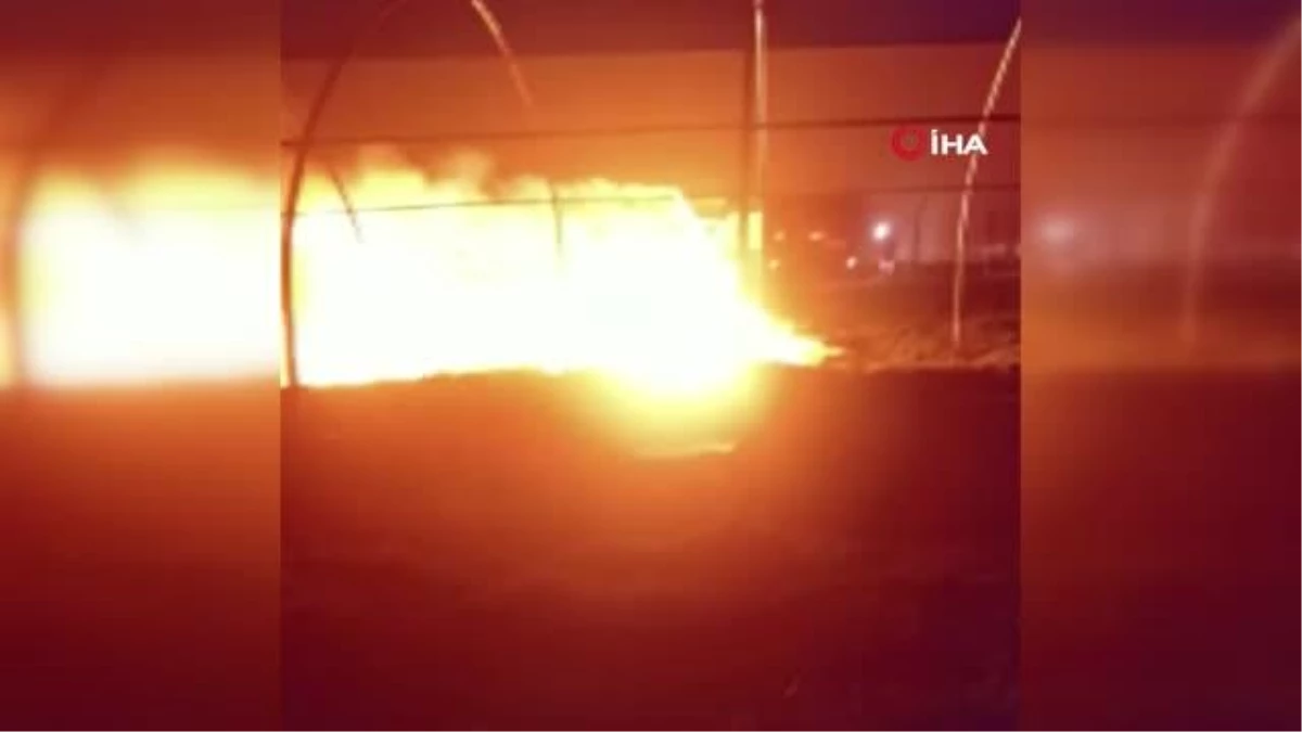 Kahramanmaraş'ta çadır yangını paniğe neden oldu