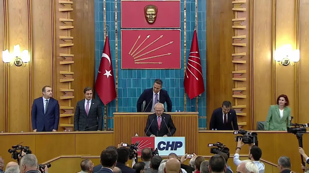 Kılıçdaroğlu: Haramilerin Saltanatlarını Önderler Değil Halklar Yıkmıştır. Bu Saltanatın Yıkılması da Sandığımızdan Çok Daha Yakındır